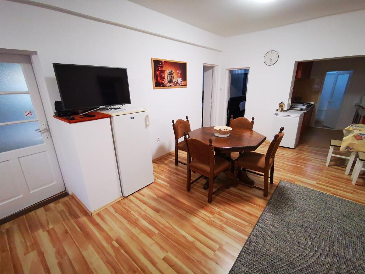 Mate Apartman 久洛 外观 照片
